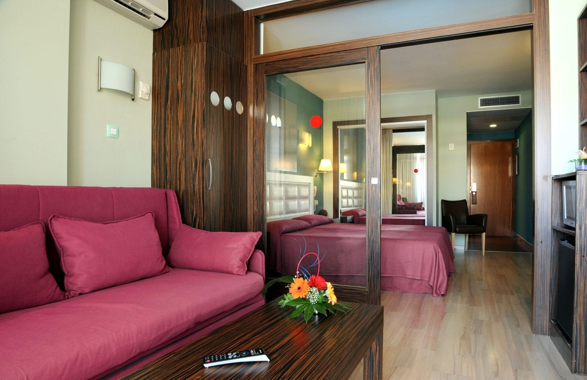 Evenia Olympic Palace Lloret de Mar Exterior foto